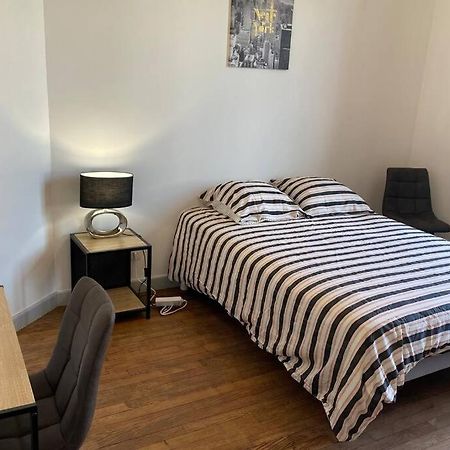 L'appartement de Molière N°3 Montluçon Extérieur photo